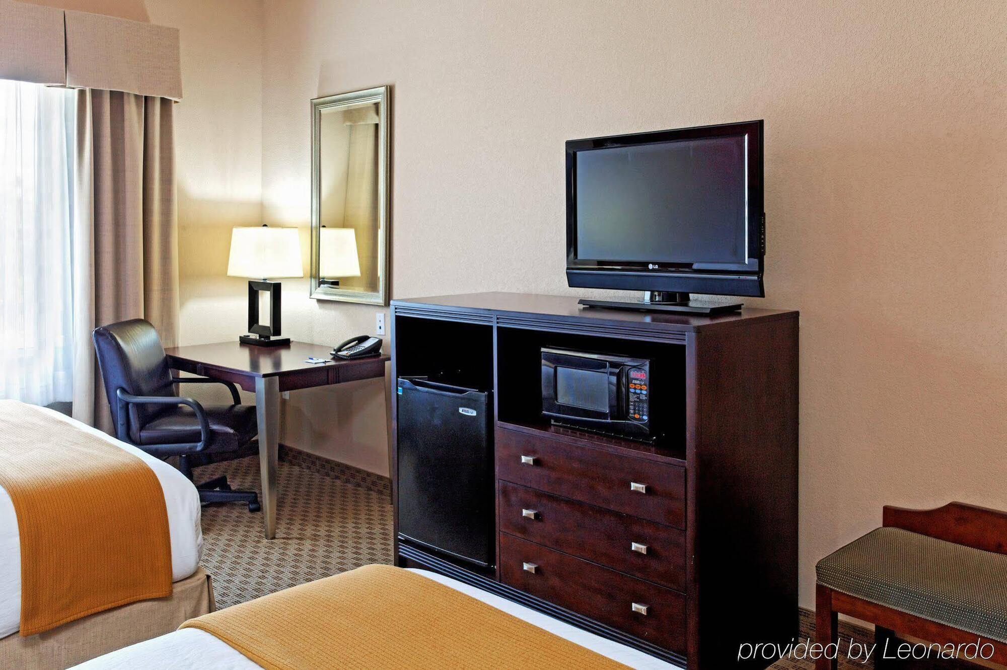 Holiday Inn Express Hotel & Suites Crestview South I-10 By Ihg Ngoại thất bức ảnh